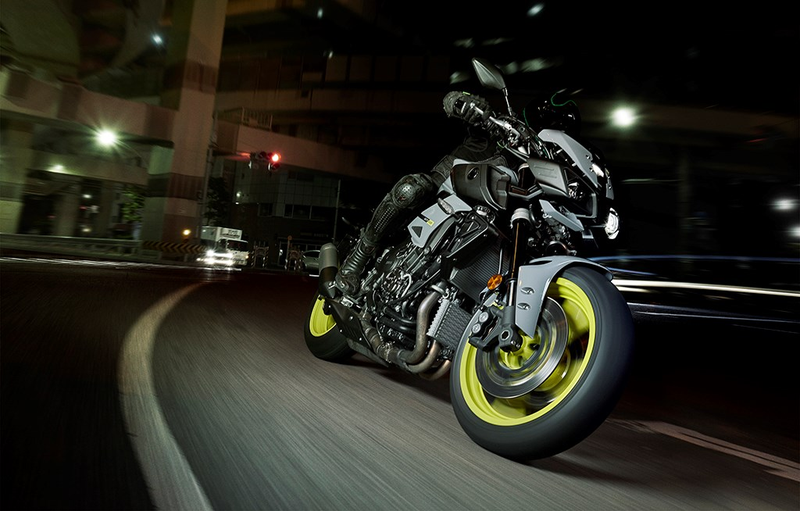 Illustration for article titled The 2016 Yamaha MT-10: An Ultra-Modern Middle Finger To Whimsical Retro Design